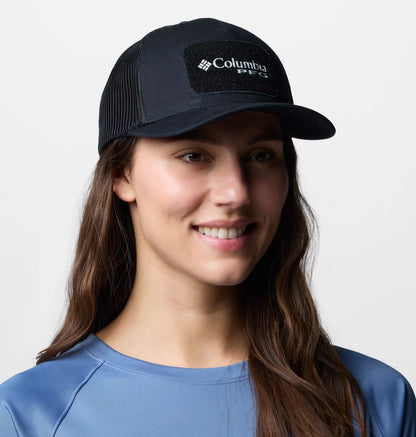 GORRA SNAPBACK CON PARCHES